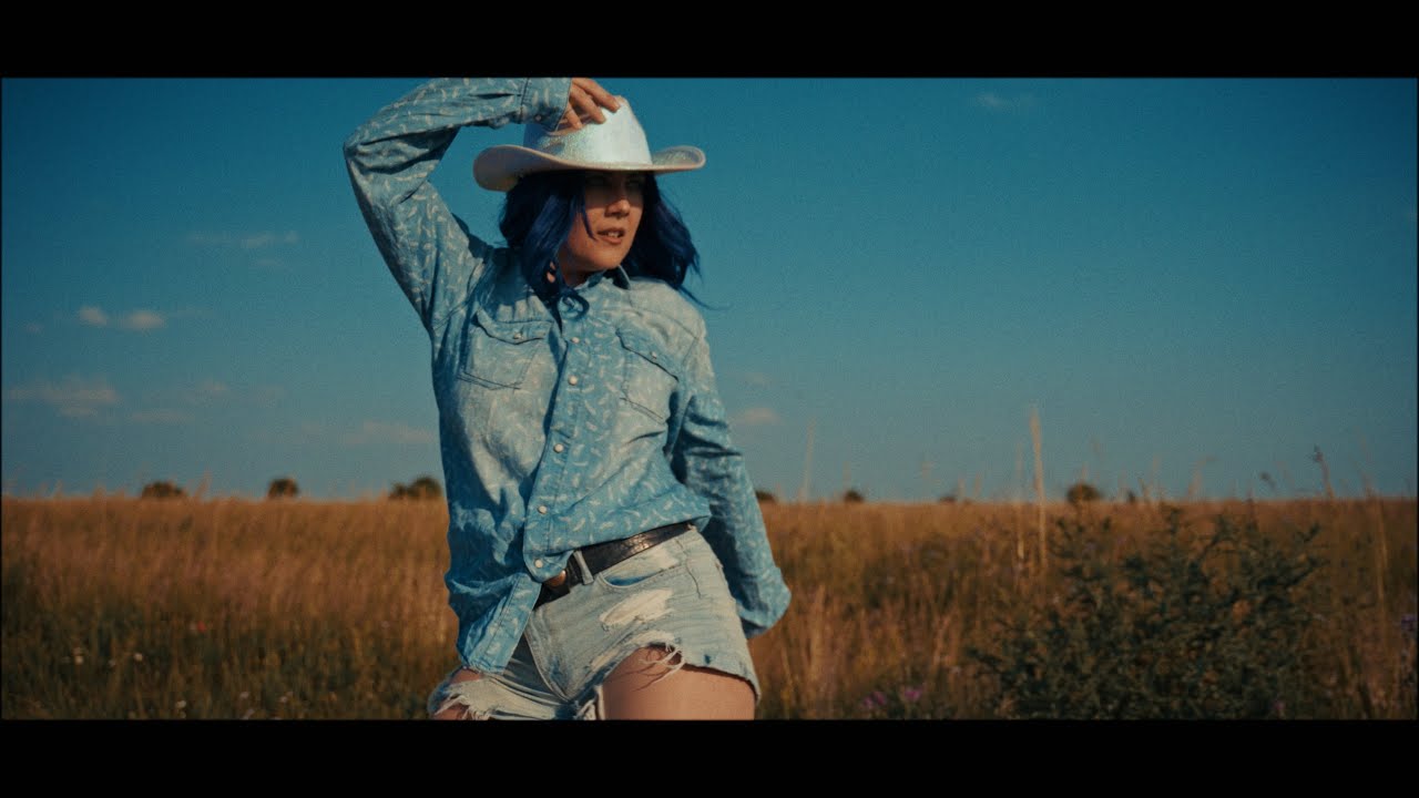 Watch PAENDA - "Ey Nah" (Official Video) on YouTube Watch PAENDA - "Ey Nah" (Official Video) on YouTube