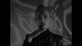 Kasvot - Jos Voisin Lähteä Pois (Official Video)
• Post-punk from Helsinki, Finland
• Video: Kasvot & Teo Mikael
// https://kasvot.bandcamp.com/
// https://www.instagram.com/kasvotkasvot/
// https://www.facebook.com/kasvotkasvot Kasvot - Jos Voisin Lähteä Pois (Official Video)