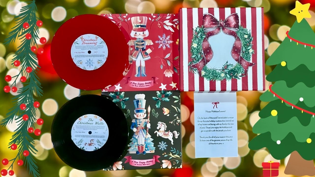 Laufey - A very Laufey Holiday - Expandable Boxset with 7” vinyl