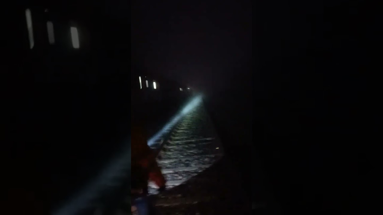 train working lien check, Bharat vlog travel, nights day