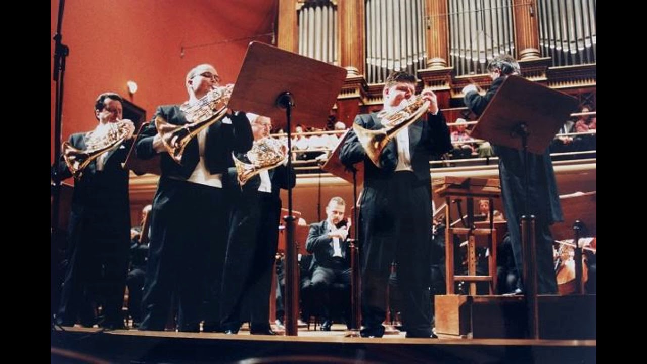 Andrew Downes : Concerto for 4 Horns and Orchestra (world premiere recording)