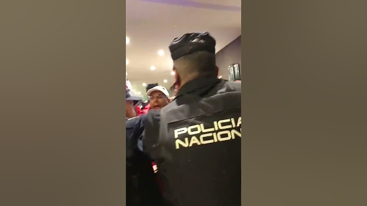Policía Nacional de España agrede a jugadores de la Selección de Perú