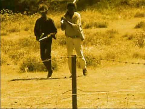 Shakira - Waka Waka (This Time For Africa) (Lyrics)