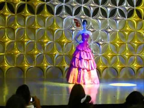 Vestidos de XV aos Diseador Enrique Polanco.wmv