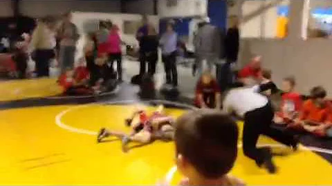 Beau Ellis rookie wrestling