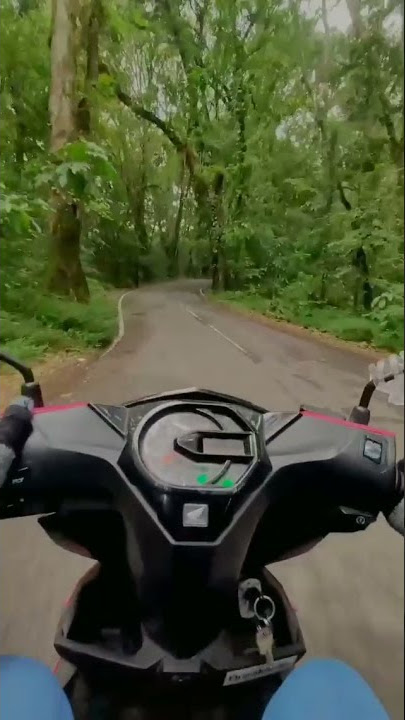 NAIK MOTOR SENDIRIAN DI TENGAH HUTAN | HALU STORY #shorts  #storyhalu #storyig #storywa