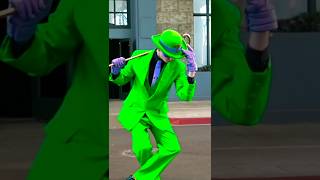 The Riddler Doesnt Know Whats Going On Warner Bros Movie World Dc Villains Vs Heroes