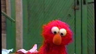 Sesame Street (#3766): Elmo Wants Maria to Read His Story