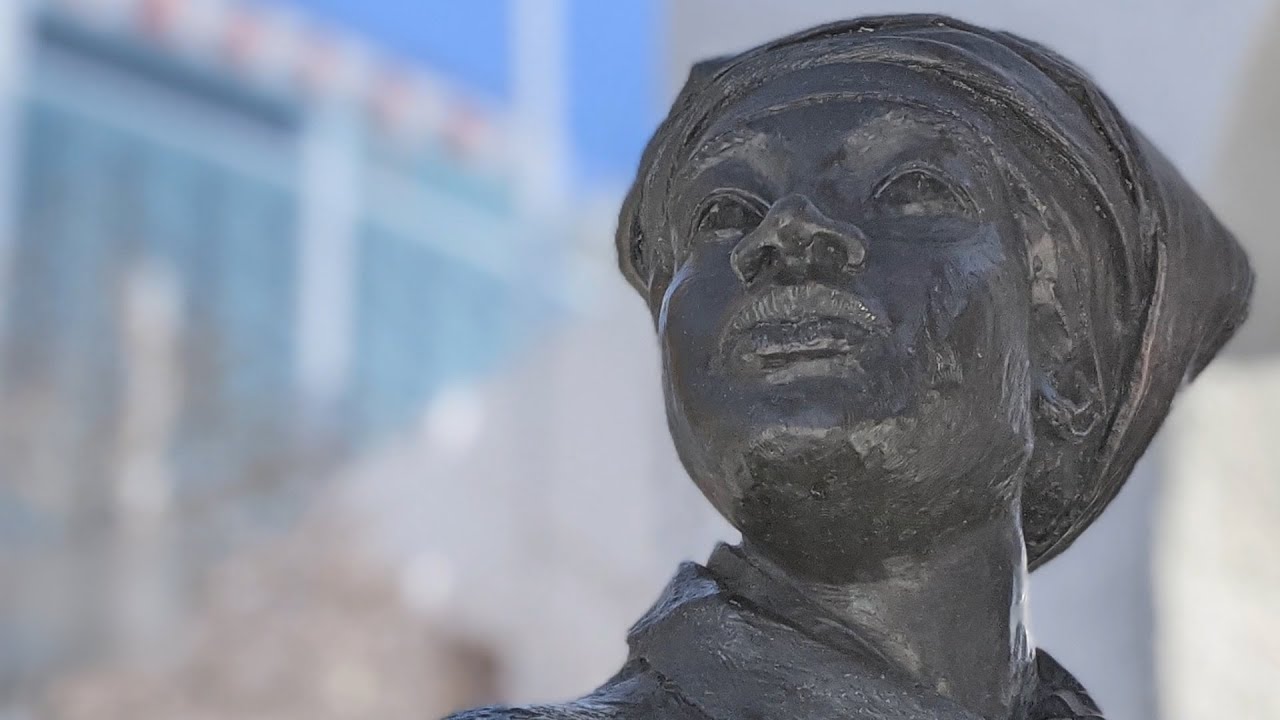 CBC Windsor: Meet the sculptor behind Windsor's cross-border Underground Railroad monument