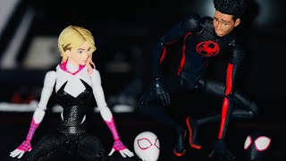 S.H.Figuarts Spider-Man: Across The Spider-Verse Gwen and Miles figures unboxing and photography