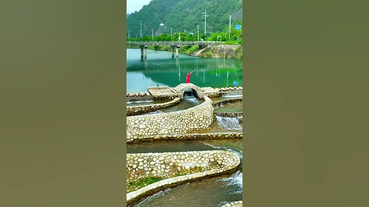 溫州樂清橫溪頭網紅壩，隱藏在大山裡的世外桃源，山清水秀好風光，夏天玩水好地方，這裡免門票免停車費，你來過嗎？  #shorts - 天天要聞