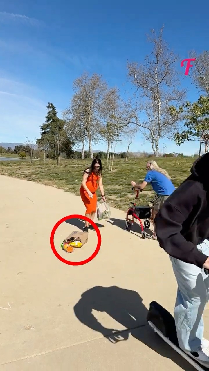 No One Helped This Pregnant Woman Until A Kind Stranger Stepped In! #shorts