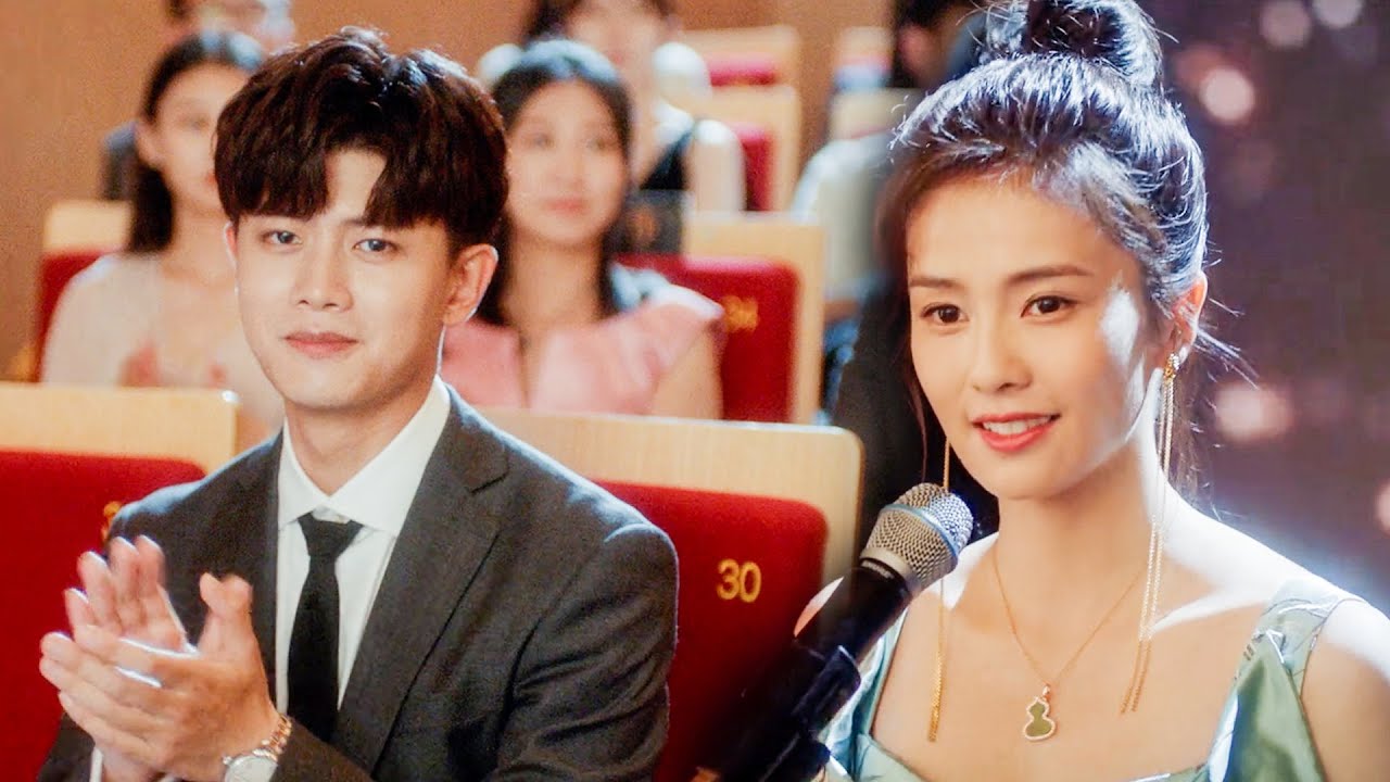 ทุกคนหัวเราะเยาะเธอ แต่ไม่รู้ว่าแฟนเธอคือผู้จัดงาน! พอเขาโผล่มา ทุกคนช็อก!