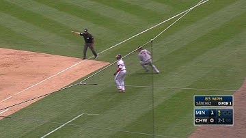 MIN@CWS: Mauer snares a grounder down off Sanchez