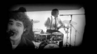 Video thumbnail of "Die vrae op jou arms (www.twloha.com)"