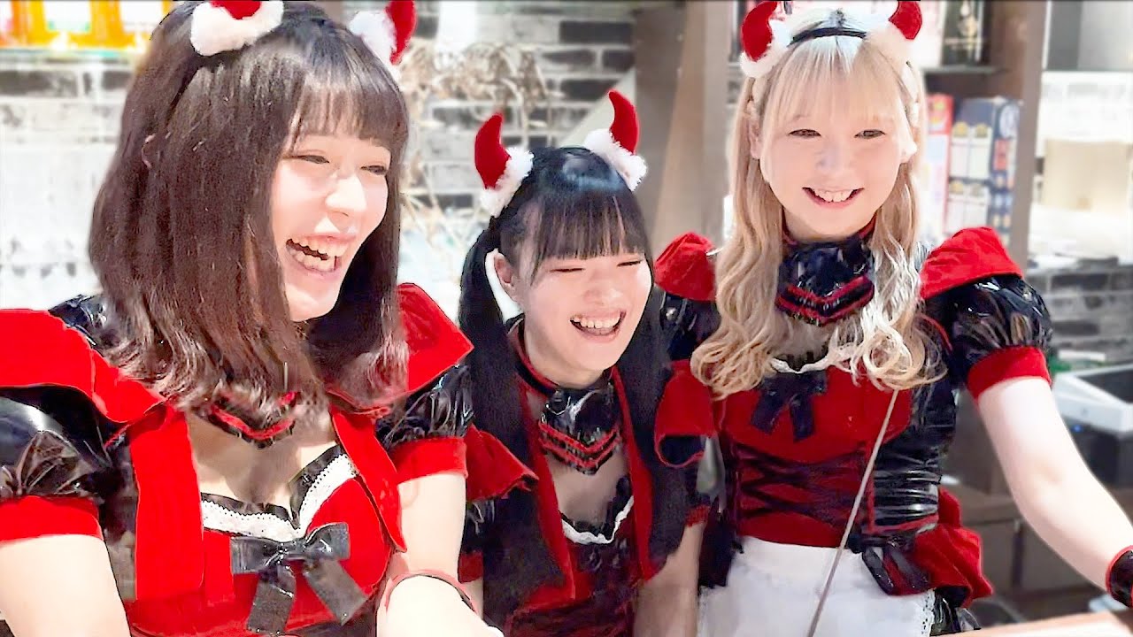 コンカフェ嬢にマジック見せたら叫んで逃げたｗｗｗ