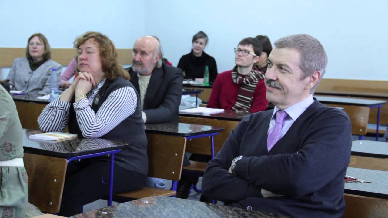 языков видео. студенты аудирование. иностранных языков. школа иностранных языков. языков видео.