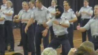 NZ's First Turbaned Sikh Police Officer performs Haka