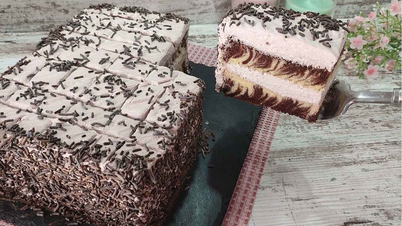 этот быстрый шоколадный торт тает во рту! Все будут в восторге! Мраморный торт!