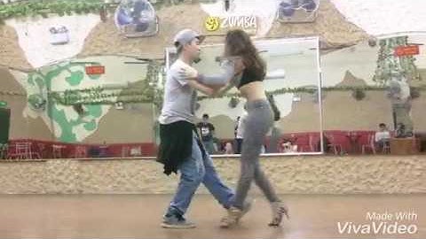 Hanoi Zouk Group - Linh Zeus & Ngoc Rei zouk demo 3.2017