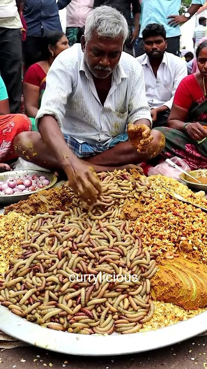 The Most UNSANITARY Street Food in India… and It’s a Local Favorite!