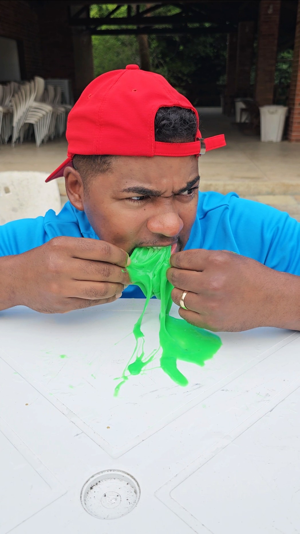 Comendo o Cocô ??? #funny #comedy #viralvideo #shorts