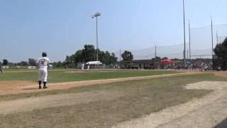 20140802 VS NAPPERVILL RENEGADES 1回表攻撃720P