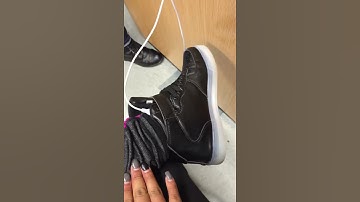 Right LED hight top shoes don