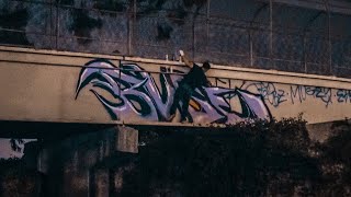Dangerous Graffiti Over Busy Highway - Buge Bamc Defends His Spot Over The 5 Freeway