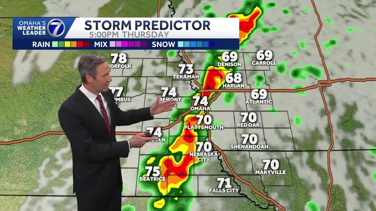 Tracking Thursday storm chance for Omaha - YouTube