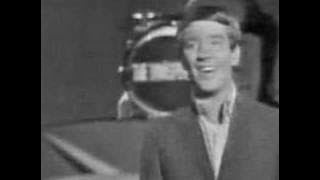 Ray Brown & Whispers - In The Midnight Hour