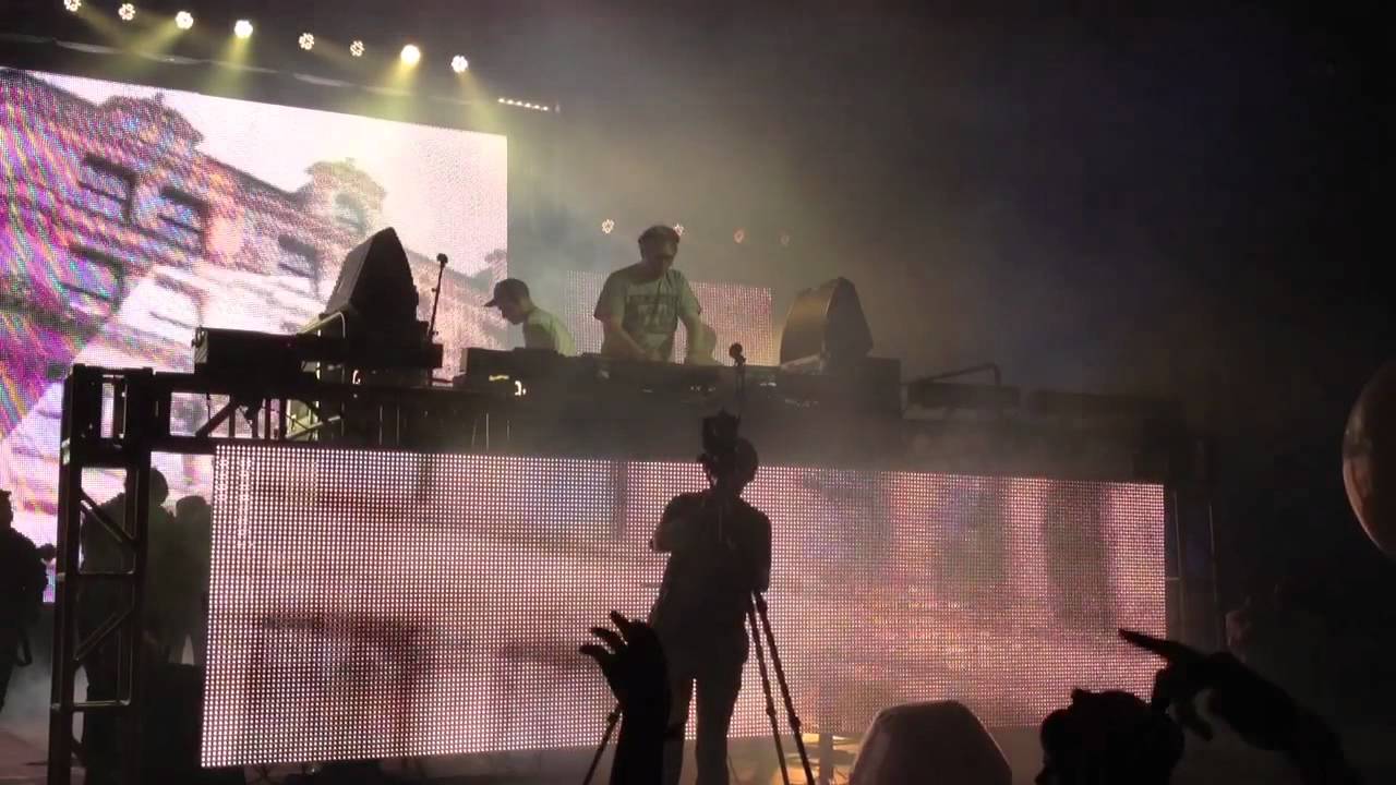 Flux Pavilion Starlight / intro Decadence YouTube