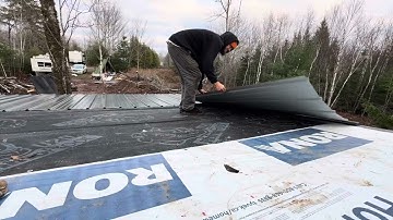 OFF GRID CABIN BUILD - pt 3 - ROOF COMPLETED 