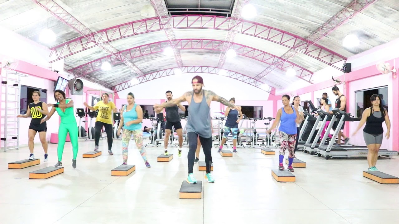 Aula Aeróbica de Step Dance - Para Fazer em Casa e #XôGordurinh ...