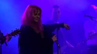 Ellinoora - Carrie Live @ Klubi 16/10/2015