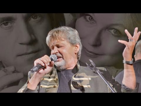 «ДОМ ХРУСТАЛЬНЫЙ» НАРОДНЫЙ АРТИСТ РОССИИ АЛЕКСАНДР ДОМОГАРОВ.
