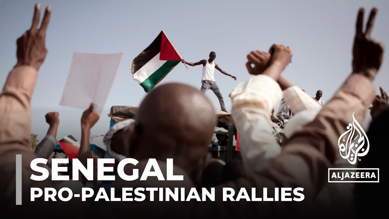 أثار حظر السنغال للتجمعات المؤيدة للفلسطينيين جدلاً واسعاً.