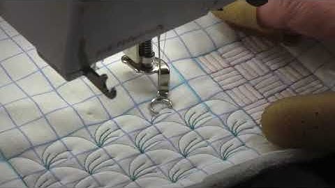 Week 20 of A Grid Design Every Week; "Eyelash clamshells"