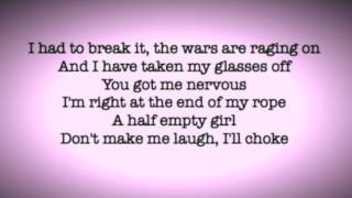 Download Lagu Paramore - Rose-Colored Boy lyrics MP3