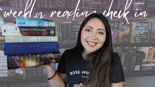 Weekly Reading Check In #8 | all the chunky fantasies and some regency romance