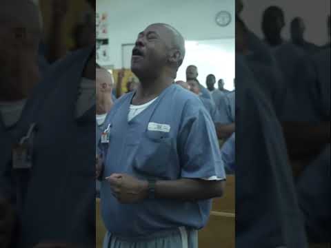 260 prisoners singing “How He Loves” #jesus #worship #prisonministry #jesuslovesyou #bible