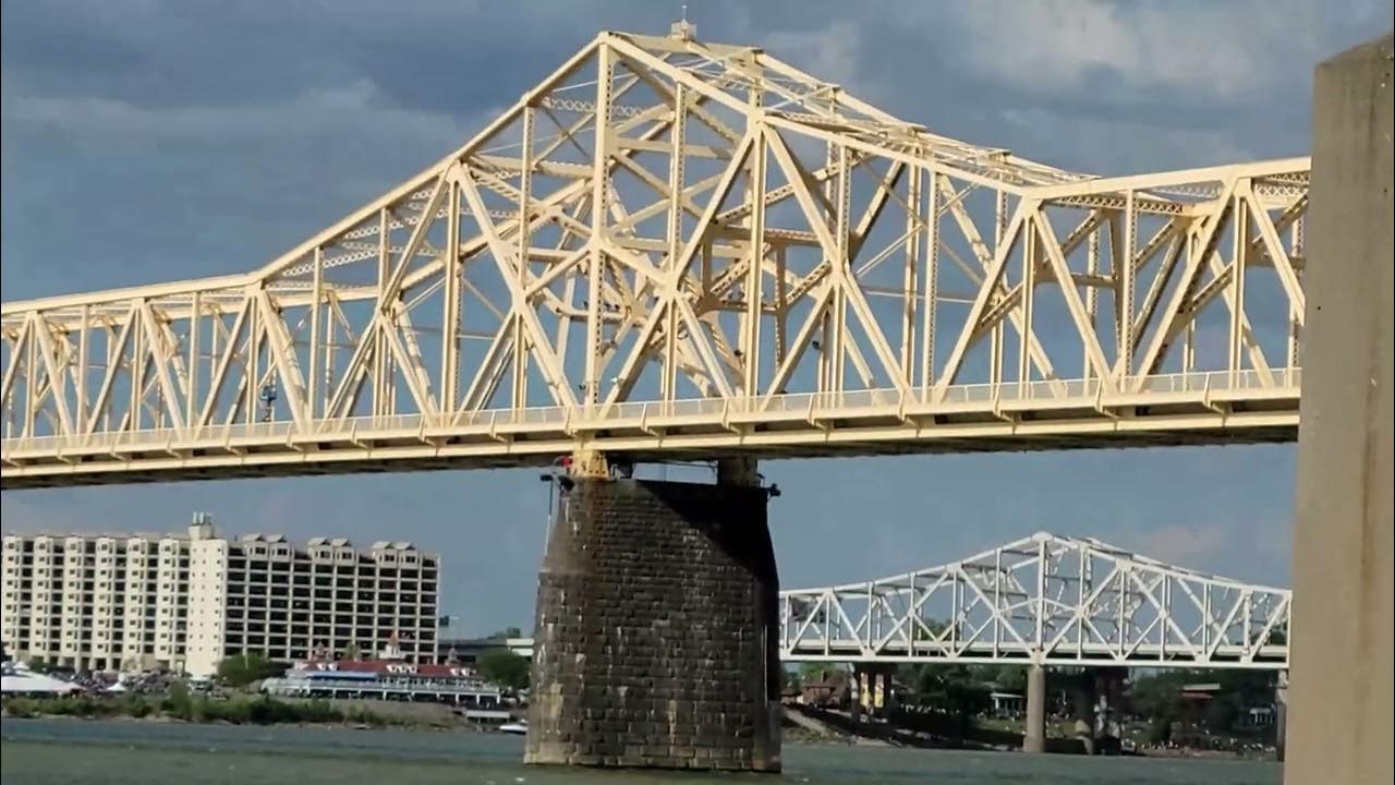 Thunder Over Louisville 2023 Airshow/Barges YouTube