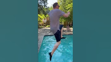 3 ways for biggest splash #shorts #pool #summer #fun