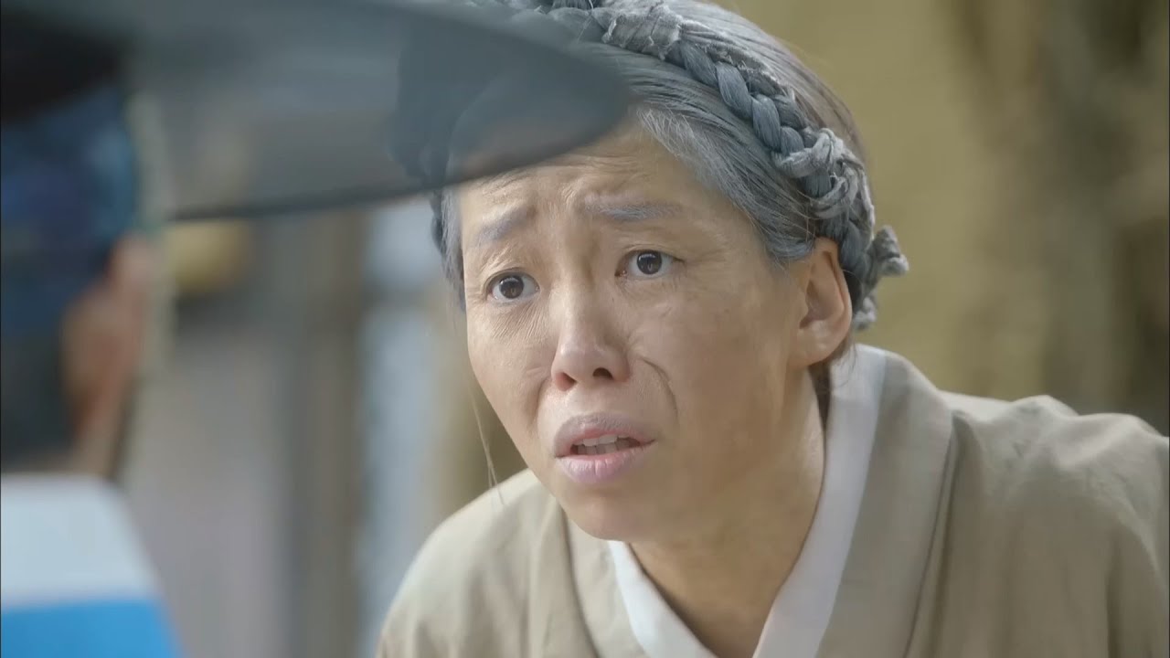 구르미 그린 달빛 - 정이랑, 박보검 알아보고 ‘아연실색’. 20160822