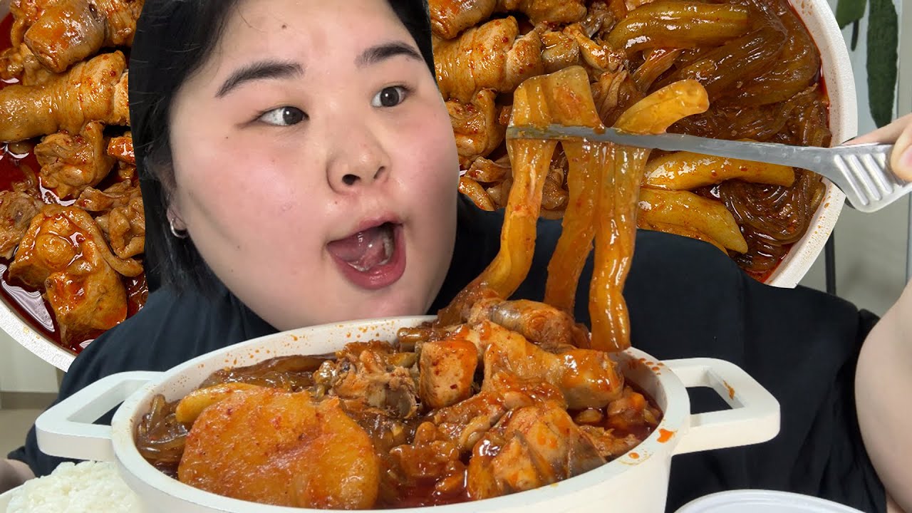 나보다 엽닭 잘 먹는사람 있으면 어디 나와보라그래 ..  『말복 이니까 엽닭 쑤셔』