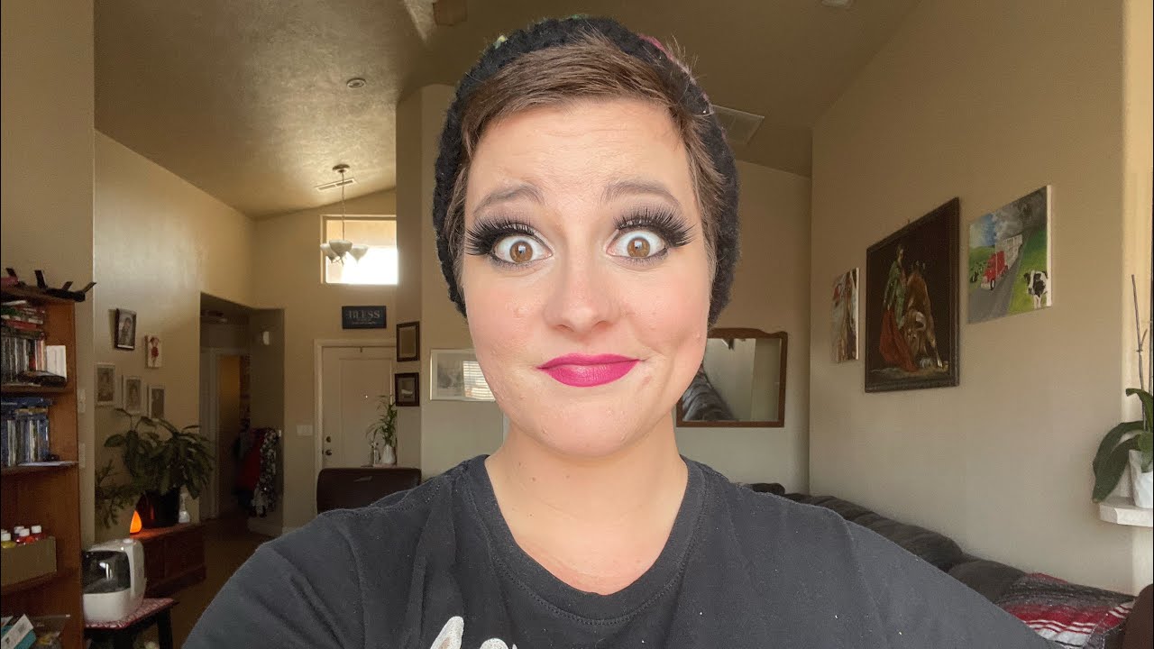 Alessandra’s teeth Journey - living with Oligodontia