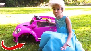 princess olivias car breaks down kiddyzuzaa princesses in real life