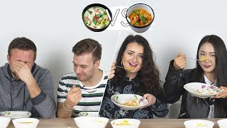 Foreigners try Thai Green & Red Curry