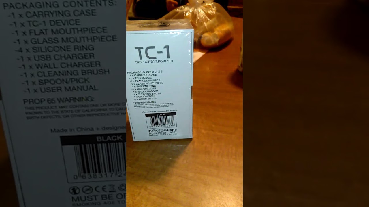 Tommy Chong unboxing dry herb vaporizer tc1
