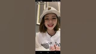 221207 Becky tiktok live (part 1) #beckysangels